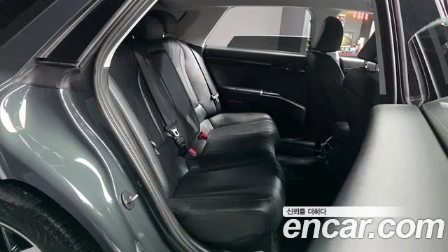 Hyundai Grandeur GN7 — Фото автомобиля 17