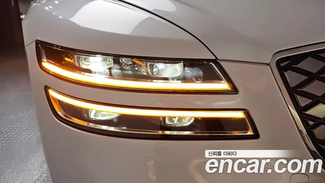 Genesis G80 Electrified G80 (RG3) — Фото автомобиля 4