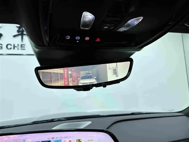 Cadillac CT6 — Фото автомобиля 11