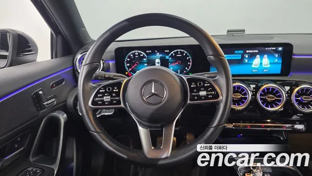 Mercedes-Benz A-Class — Фото автомобиля 13