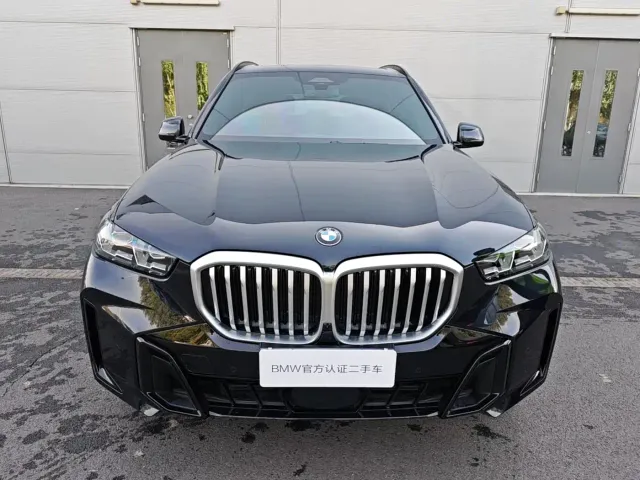 BMW X5 — Фото автомобиля 3