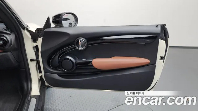 Mini Cooper Convertible — Фото автомобиля 22
