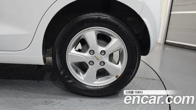 Chevrolet Spark — Фото автомобиля 6