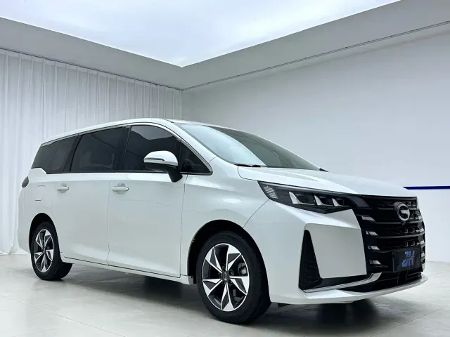 GAC Trumpchi M6 — Фото автомобиля 3
