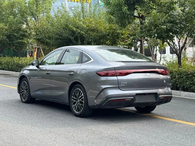 BYD Qin L 2024 DM-i 120KM Excellence Model — Фото автомобиля 18