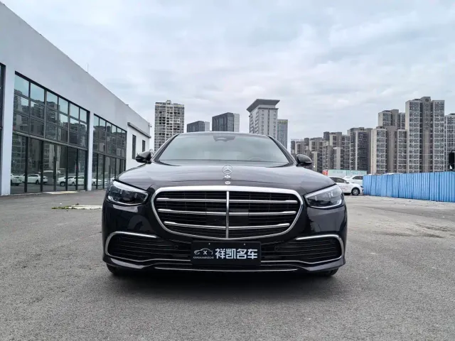 Mercedes-Benz S-Class — Фото автомобиля 2
