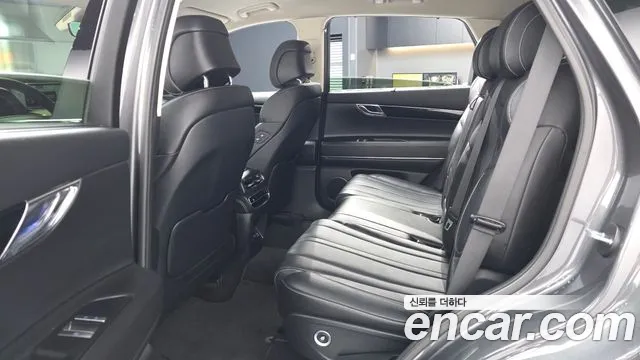 Genesis GV80 2.5T Бензин 2WD — Фото автомобиля 25