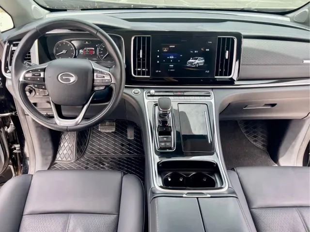 GAC Trumpchi M8 — Фото автомобиля 24