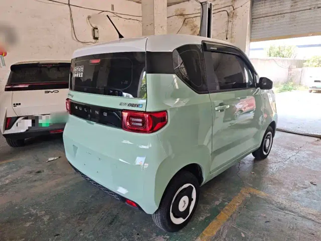 Wuling Hongguang Mini EV — Фото автомобиля 6