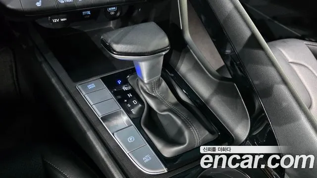 Hyundai Avante CN7 — Фото автомобиля 9