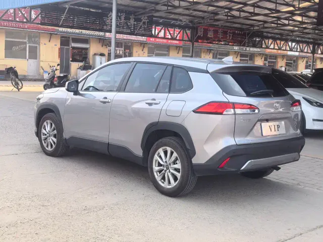 Toyota Corolla Cross — Фото автомобиля 6