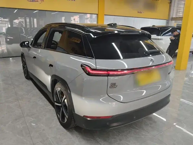Nio ES7 — Фото автомобиля 4