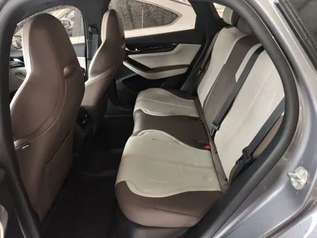 BYD Qin PLUS — Фото автомобиля 16