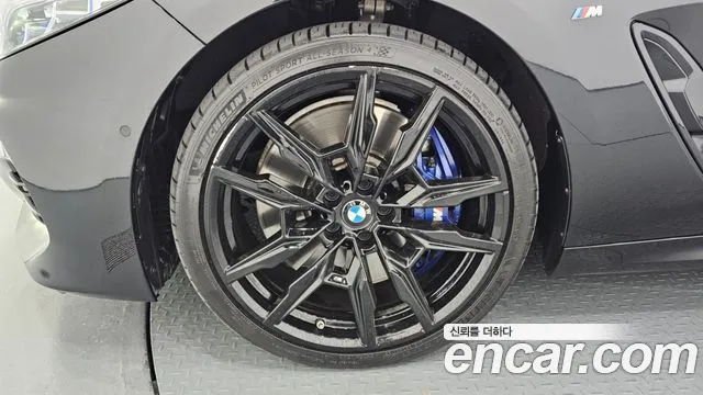 BMW 8-Series — Фото автомобиля 5