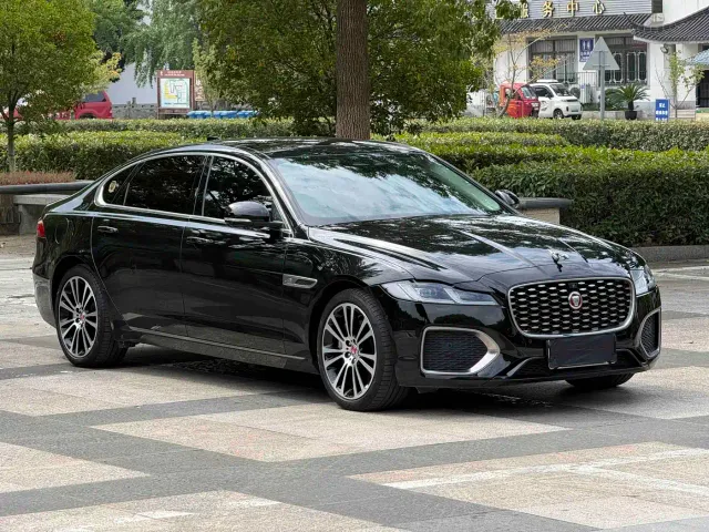 Jaguar Jaguar XFL 2022 XFL 2.0T P250 2WD Premium Luxury — Фото автомобиля 2
