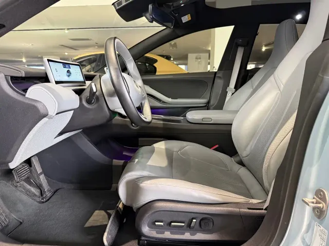 Nio ET5 Touring — Фото автомобиля 4