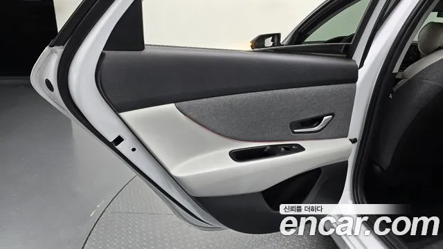 Hyundai Avante — Фото автомобиля 14