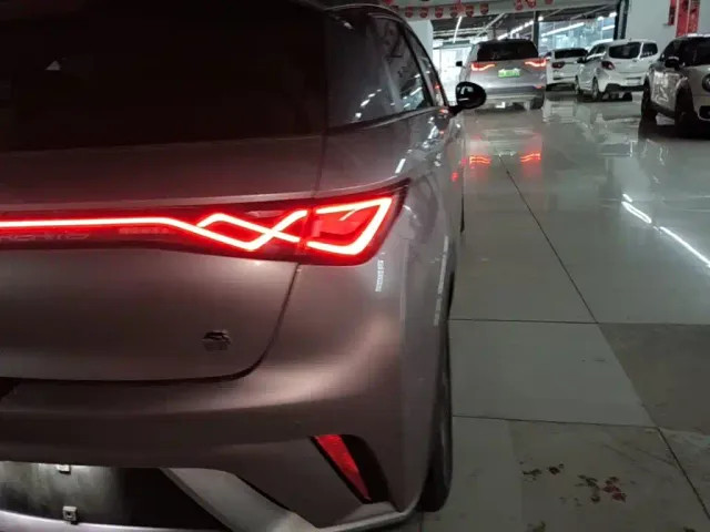 BYD Dolphin — Фото автомобиля 7
