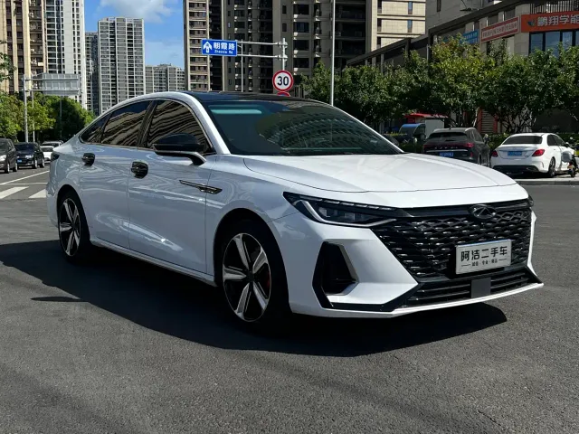 Chery Arrizo 8 — Фото автомобиля 3