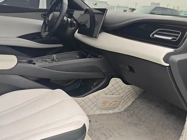 BYD Seal 06 — Фото автомобиля 12