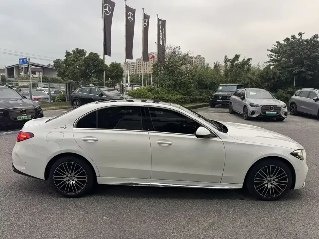 Mercedes-Benz C-Class — Фото автомобиля 19