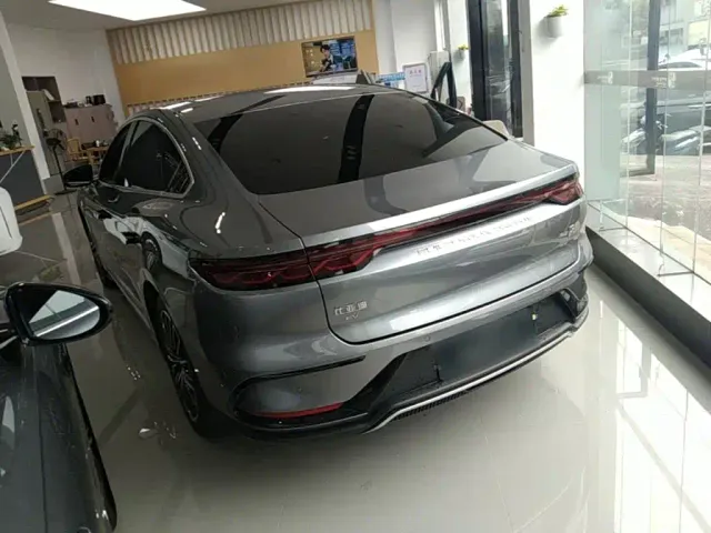 BYD Han — Фото автомобиля 4