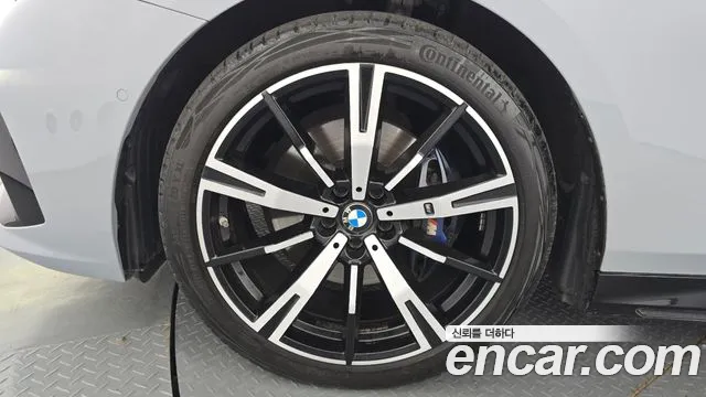 BMW 5-Series 5 серия (G60) 530i xDrive M Sport — Фото автомобиля 5