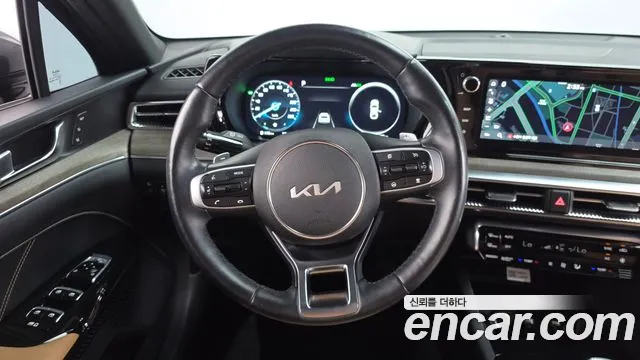 Kia K5 Signature — Фото автомобиля 10
