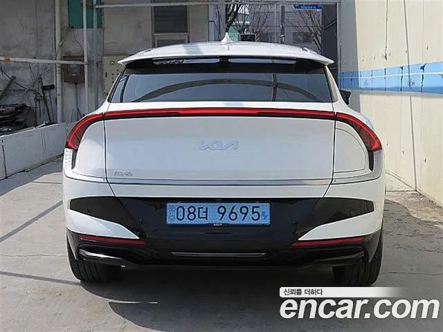 Kia EV6 New — Фото автомобиля 4