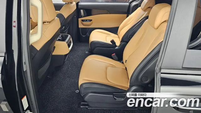 Kia Carnival 4th Gen — Фото автомобиля 12
