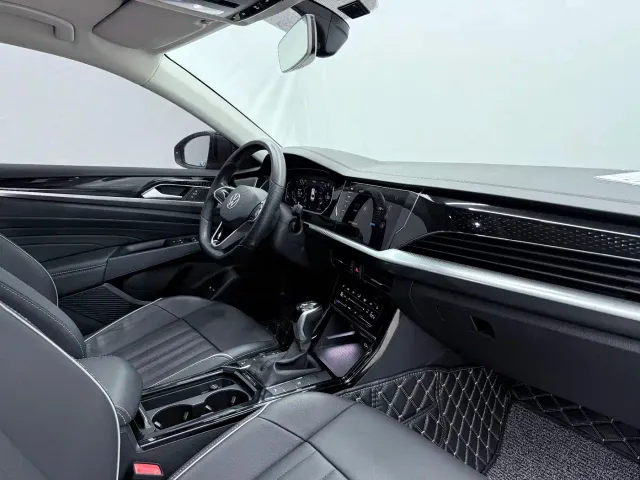 Volkswagen Passat — Фото автомобиля 8
