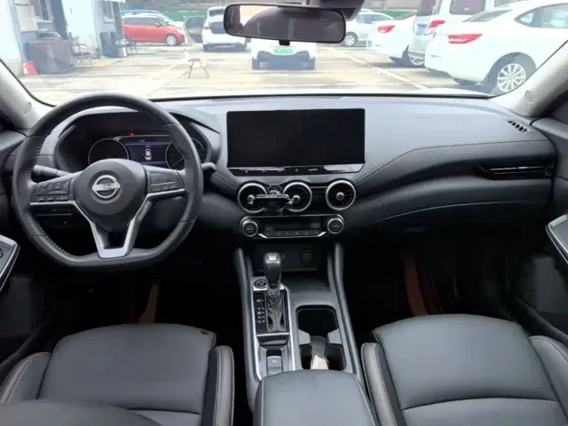 Nissan Sylphy — Фото автомобиля 9