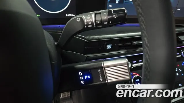 Hyundai Santafe — Фото автомобиля 8