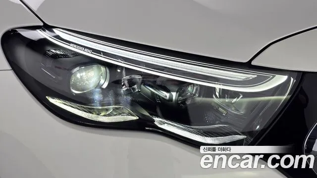Mercedes-Benz E-Class W214 — Фото автомобиля 7