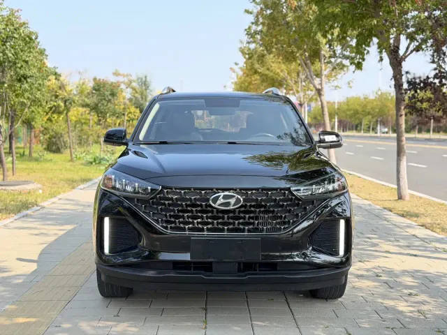Hyundai ix35 — Фото автомобиля 2
