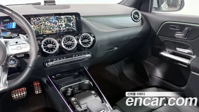 Mercedes-Benz GLA-Class — Фото автомобиля 13