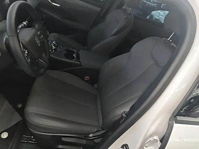 BYD Qin PLUS — Фото автомобиля 14