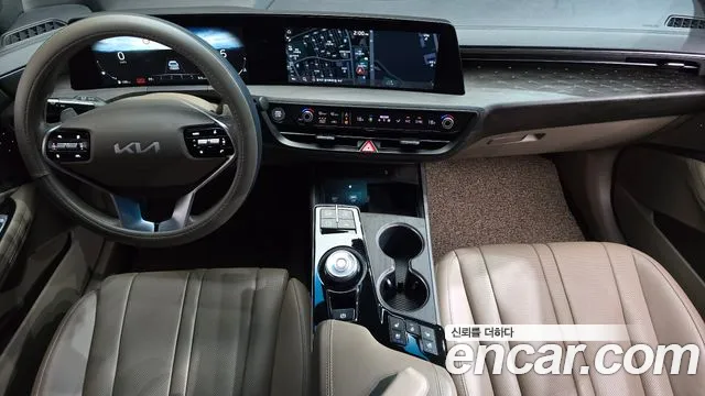 Kia K8 — Фото автомобиля 10