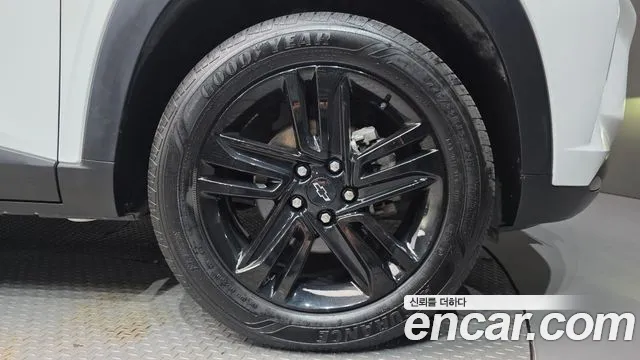 ChevroletGMDaewoo Trax Trax Кроссовер — Фото автомобиля 21