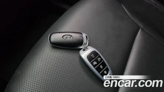 Hyundai Tucson Tucson (NX4) Дизель 2.0 4WD — Фото автомобиля 29
