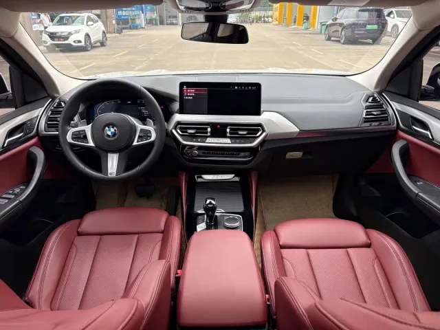 BMW X4 — Фото автомобиля 10