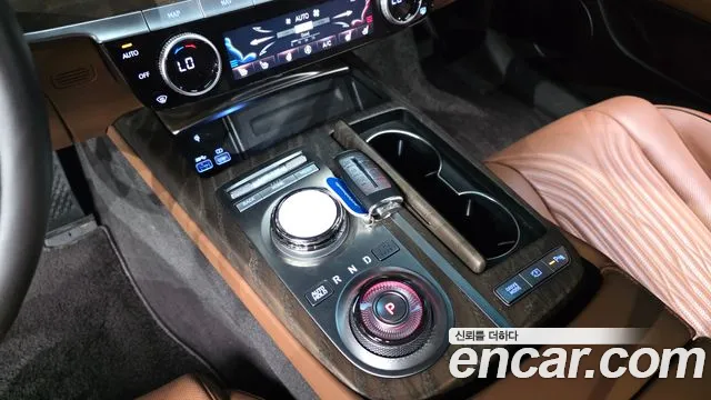 Genesis G80 Бензин 2.5 турбо AWD — Фото автомобиля 9