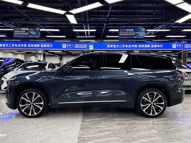 Nio ES8 — Фото автомобиля 4