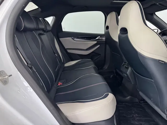 BYD Qin PLUS — Фото автомобиля 11