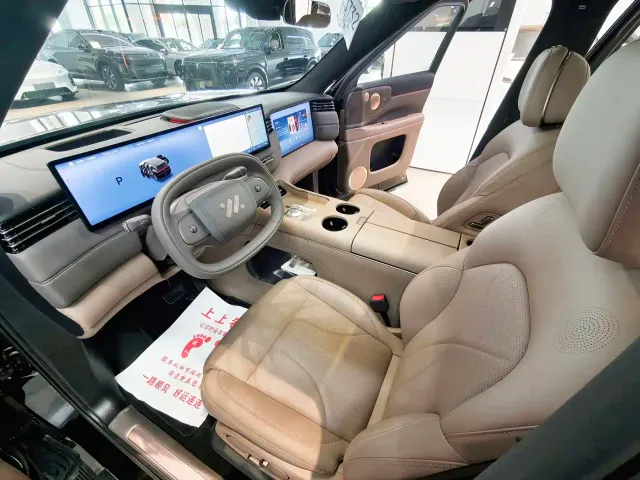 IM Motors LS8 — Фото автомобиля 10