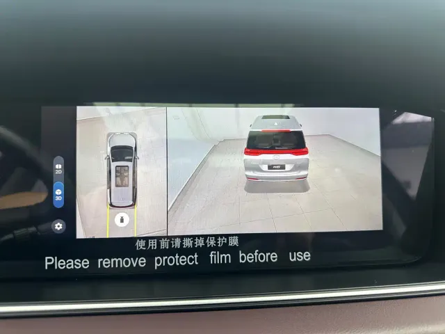 GAC Trumpchi M6 — Фото автомобиля 13