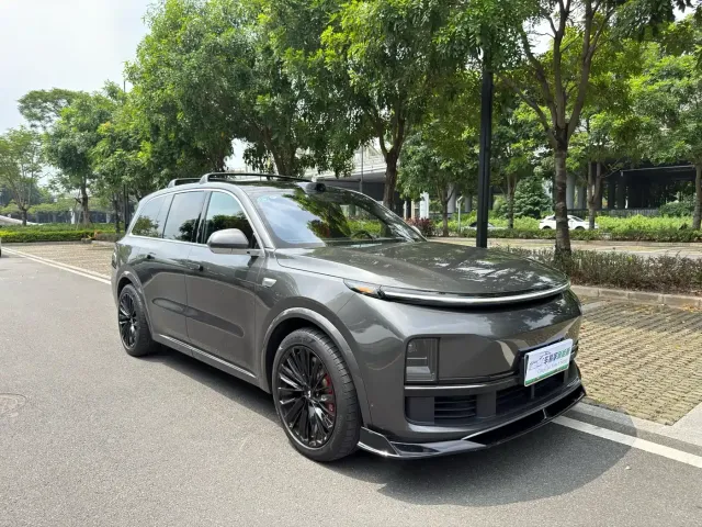 Li Auto L9 — Фото автомобиля 3