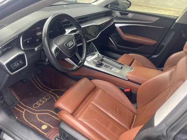 Audi A7 — Фото автомобиля 5