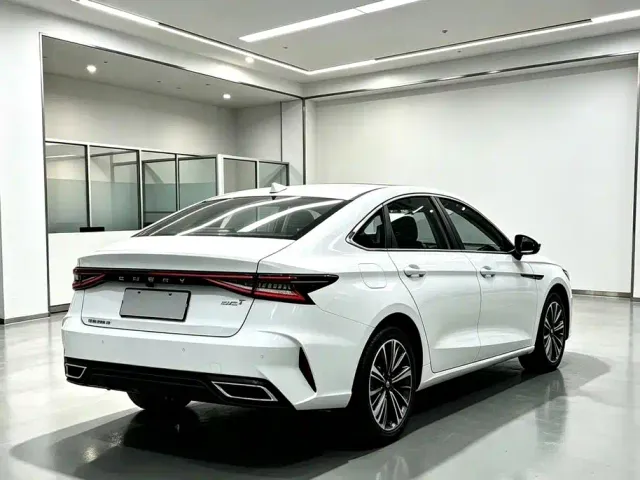 Chery Arrizo 8 — Фото автомобиля 9