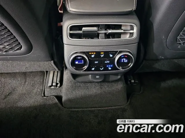 Genesis GV70 Electrified — Фото автомобиля 10